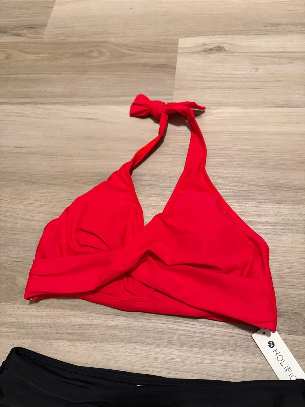 Halcurt stylish red